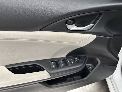 Used 2022 Honda Insight EX image 9