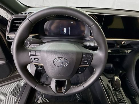 Certified 2024 Toyota Crown AWD/4WD image 21