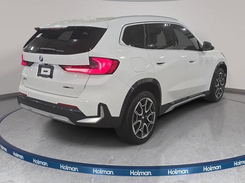 Certified 2023 BMW X1 xDrive28i w/ Convenience Package AWD/4WD image 5