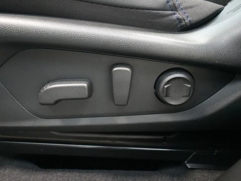 Used 2025 Subaru Forester Premium w/ Convenience Package #1 image 25