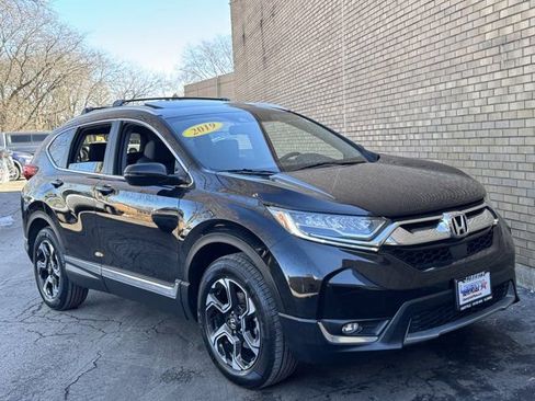 Used 2019 Honda CR-V Touring image 2
