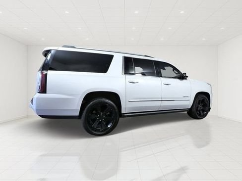 Used 2017 GMC Yukon XL Denali w/ Open Road Package AWD/4WD image 6