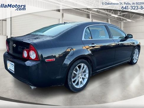 Used 2010 Chevrolet Malibu LTZ w/ HFV6 Engine Package image 3