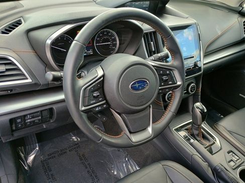 Used 2020 Subaru Crosstrek 2.0i Limited w/ Moonroof Package w/Navigation image 12