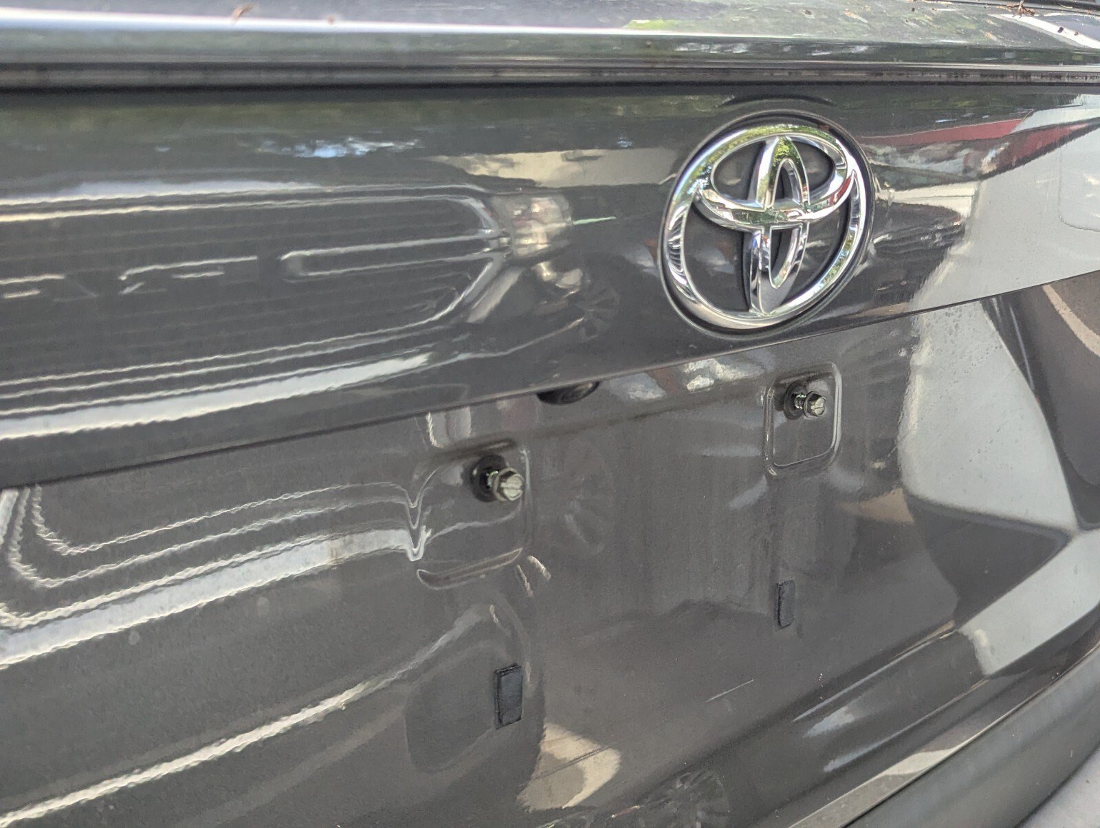 Used 2021 Toyota RAV4 LE FWD image 47
