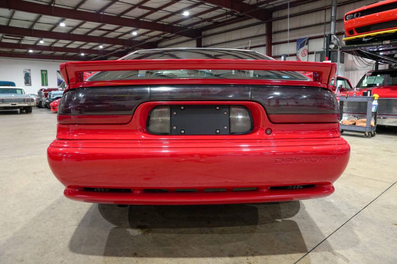 Used 1992 Dodge Daytona ES FWD image 7