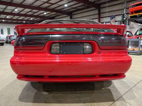 Used 1992 Dodge Daytona ES FWD image 7