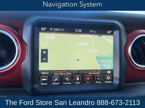 Used 2021 Jeep Wrangler Unlimited Rubicon AWD/4WD image 16