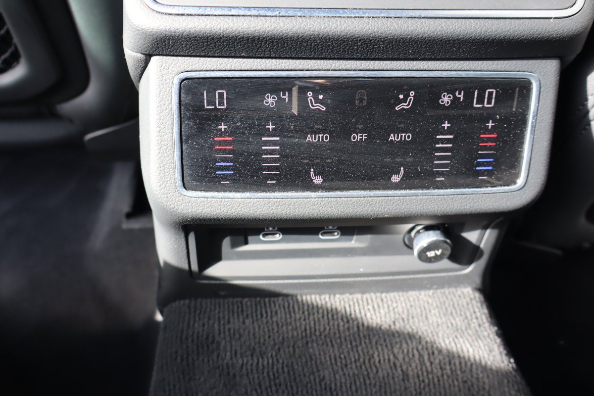 Used 2023 Audi A6 Premium Plus w/ Premium Plus Package AWD/4WD image 18