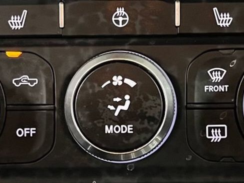Used 2021 RAM 1500 Big Horn AWD/4WD image 38