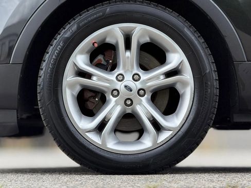 Used 2015 Ford Explorer Limited image 32