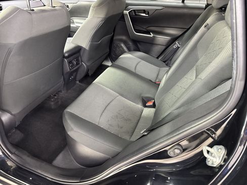 Used 2022 Toyota RAV4 XLE w/ Convenience Package AWD/4WD image 36
