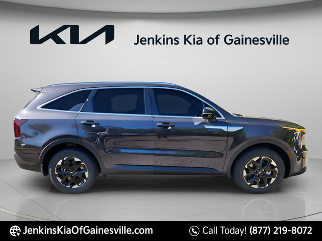 Used 2026 Kia Sorento S FWD image 2