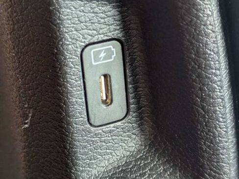 Used 2023 Kia Sportage SX FWD image 14