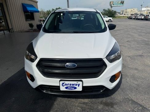 Used 2018 Ford Escape S FWD image 3