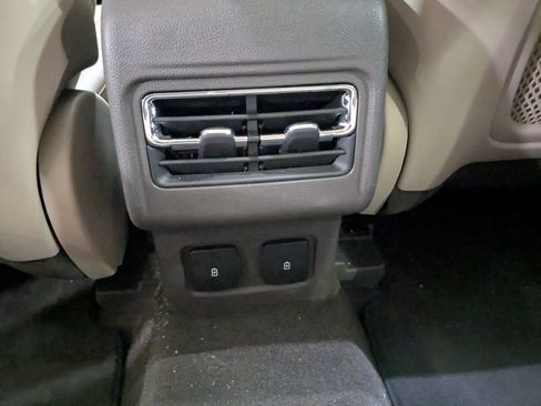 Used 2023 Lincoln Corsair AWD w/ Equipment Group 101A image 14