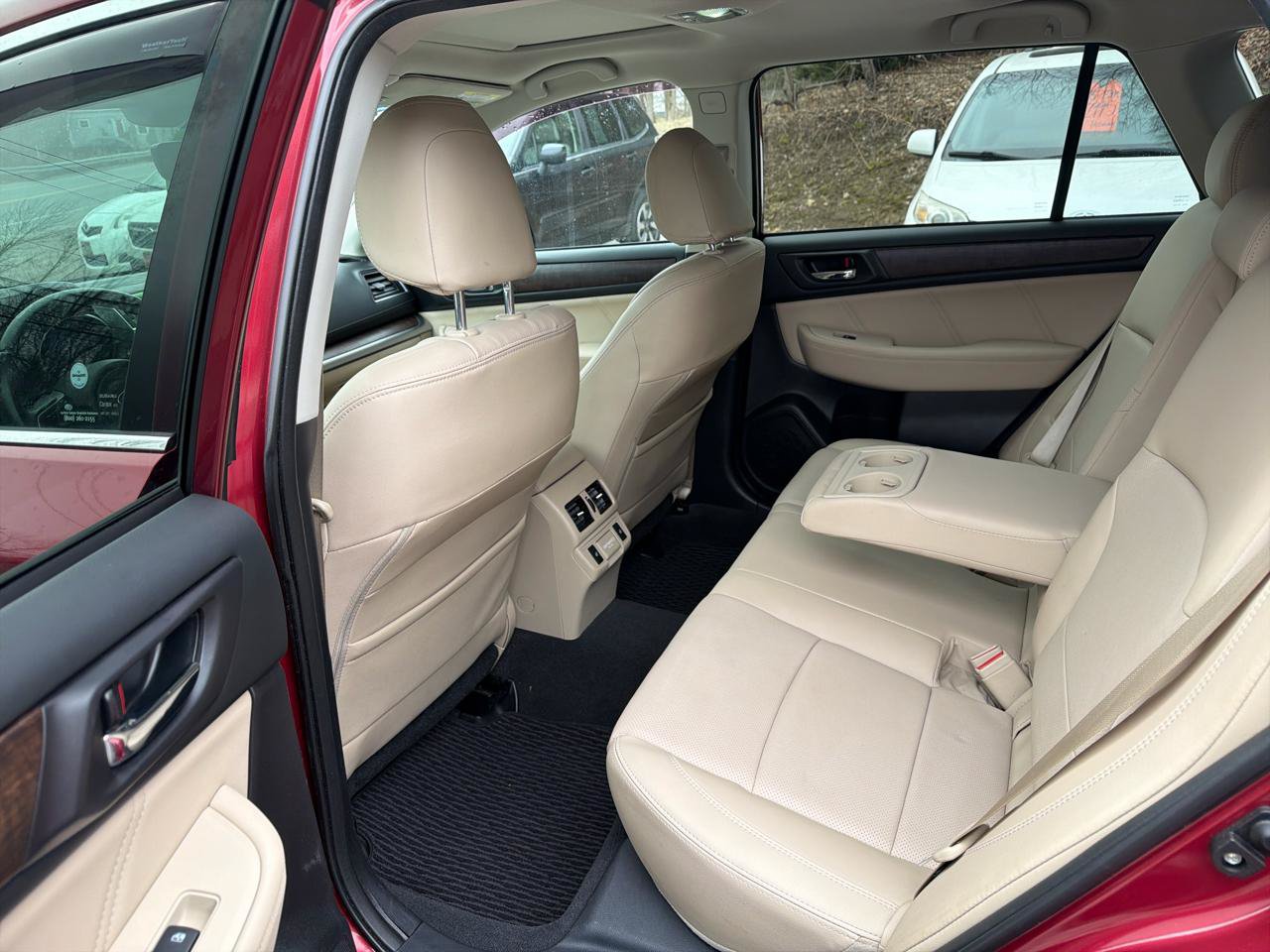 Used 2018 Subaru Outback 2.5i Limited AWD/4WD image 8