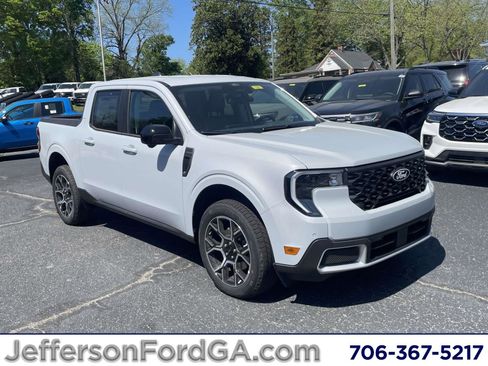 New 2026 Ford Maverick Lariat AWD/4WD image 1