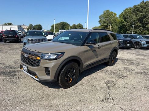 New 2027 Ford Explorer Tremor w/ Tremor Convenience Package AWD/4WD image 7