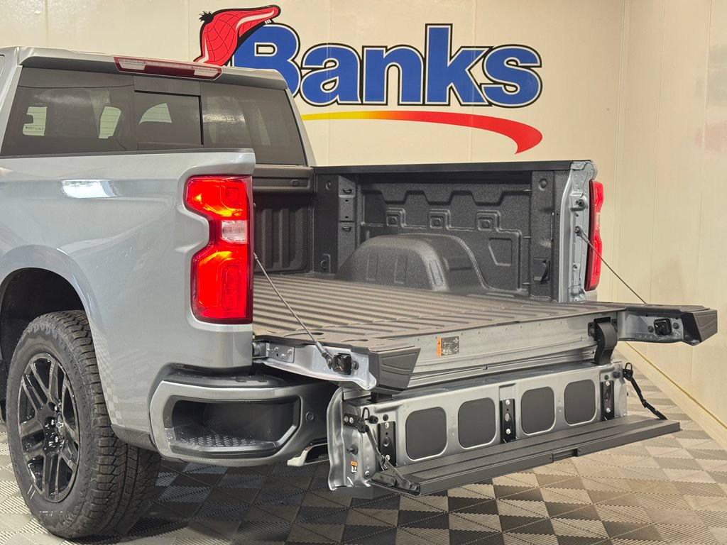 New 2026 Chevrolet Silverado 1500 RST w/ RST All Star Premium Package AWD/4WD image 8