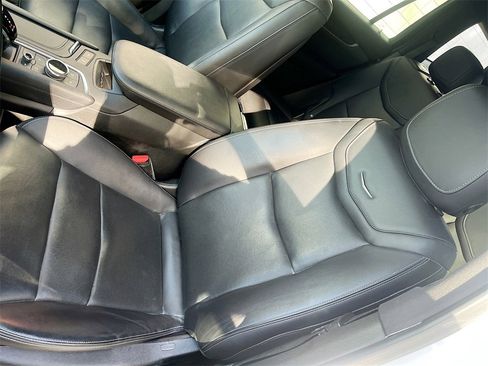 Used 2022 Cadillac XT6 Premium Luxury w/ Technology Package image 20