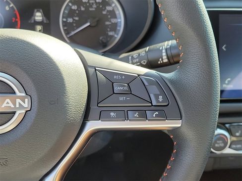 New 2025 Nissan Versa SR w/ Trunk Package image 7