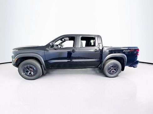 New 2026 Nissan Frontier PRO-4X w/ Tow Package AWD/4WD image 8