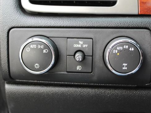 Used 2013 GMC Yukon SLT AWD/4WD image 29