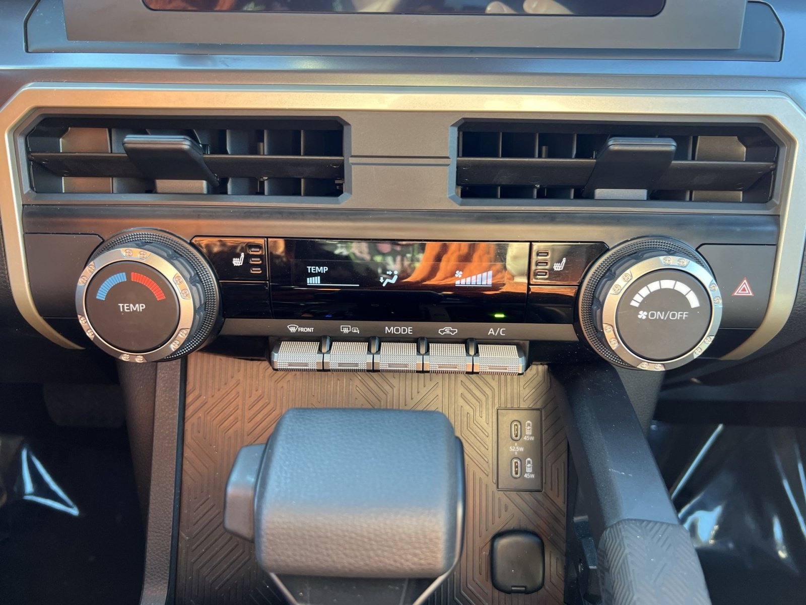 Used 2026 Toyota Tacoma SR5 AWD/4WD image 19