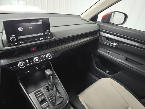 Used 2023 Honda CR-V LX image 25