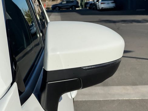 Certified 2025 Nissan Pathfinder Rock Creek image 54