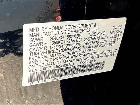 New 2025 Acura MDX SH-AWD image 13