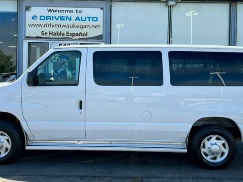 Used 2008 Ford E-350 and Econoline 350 XLT RWD image 2