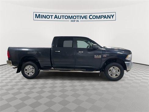 Used 2015 RAM 2500 SLT image 9