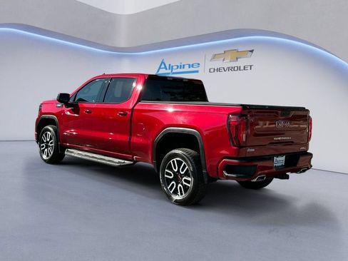 Used 2024 GMC Sierra 1500 AT4 w/ Technology Package AWD/4WD image 3