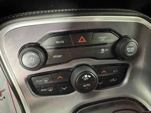 Used 2020 Dodge Challenger SXT w/ Blacktop Package RWD image 20