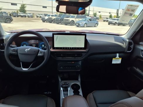 New 2025 Ford Bronco Sport Outer Banks w/ Outer Banks Tech Package+ image 7