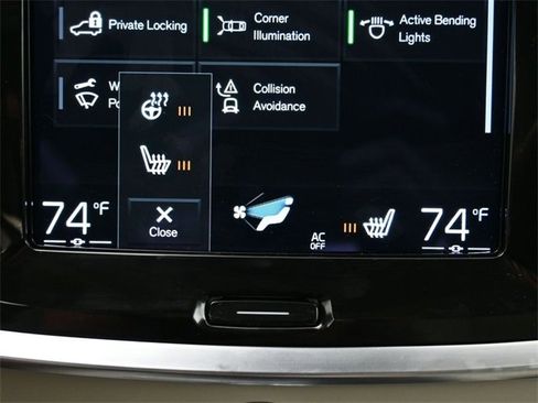 Used 2022 Volvo S60 B5 Momentum w/ Premium Package image 22