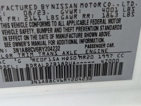Used 2024 Nissan Sentra SV FWD image 28