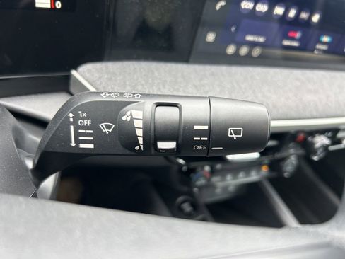 New 2026 Nissan Kicks SV w/ SV Premium Package FWD image 29