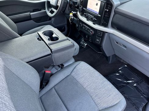 Used 2021 Ford F150 XLT w/ Trailer Tow Package image 14