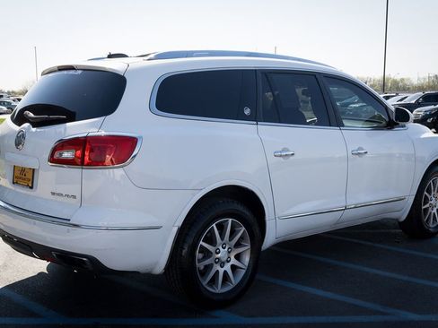 Used 2016 Buick Enclave Leather w/ Trailering Package FWD image 32