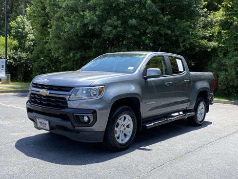 Used 2022 Chevrolet Colorado LT w/ LT Convenience Package RWD image 5