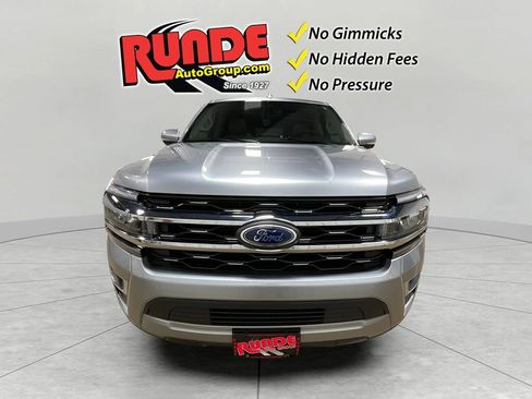 Used 2024 Ford Expedition Max Limited AWD/4WD image 4