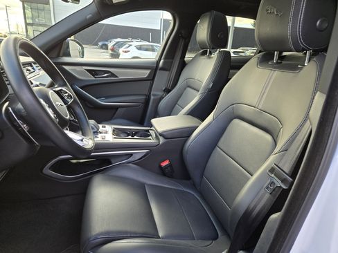 Certified 2026 Jaguar F-PACE R-Dynamic S image 10