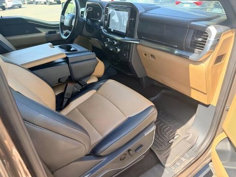 Used 2022 Ford F150 Lariat AWD/4WD image 11