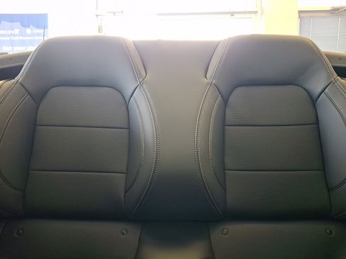 Used 2025 Ford Mustang GT Premium RWD image 12