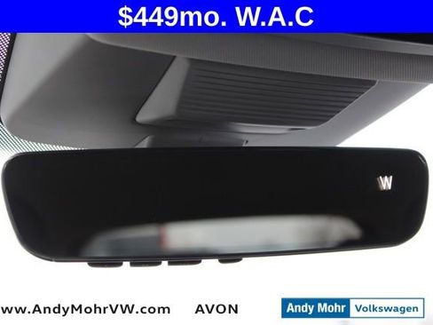 Used 2025 Volkswagen Tiguan SE AWD/4WD image 42