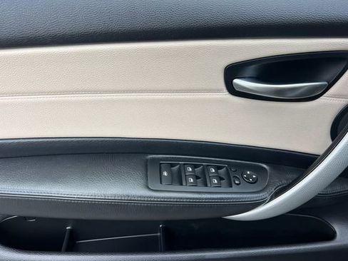 Used 2013 BMW 135is Convertible image 12