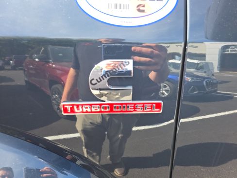 New 2026 RAM 5500 Laramie w/ Laramie Trim Package image 38